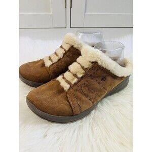 Bzees Golden Slip On Booties Comfort Shoes Faux Fur Trim Toffee Brown Cozy 9.5M